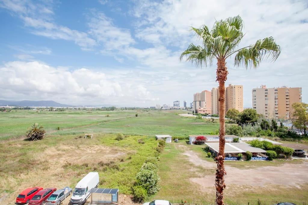 Fantastico Apartamento Junto Al Mar Валенсия Екстериор снимка